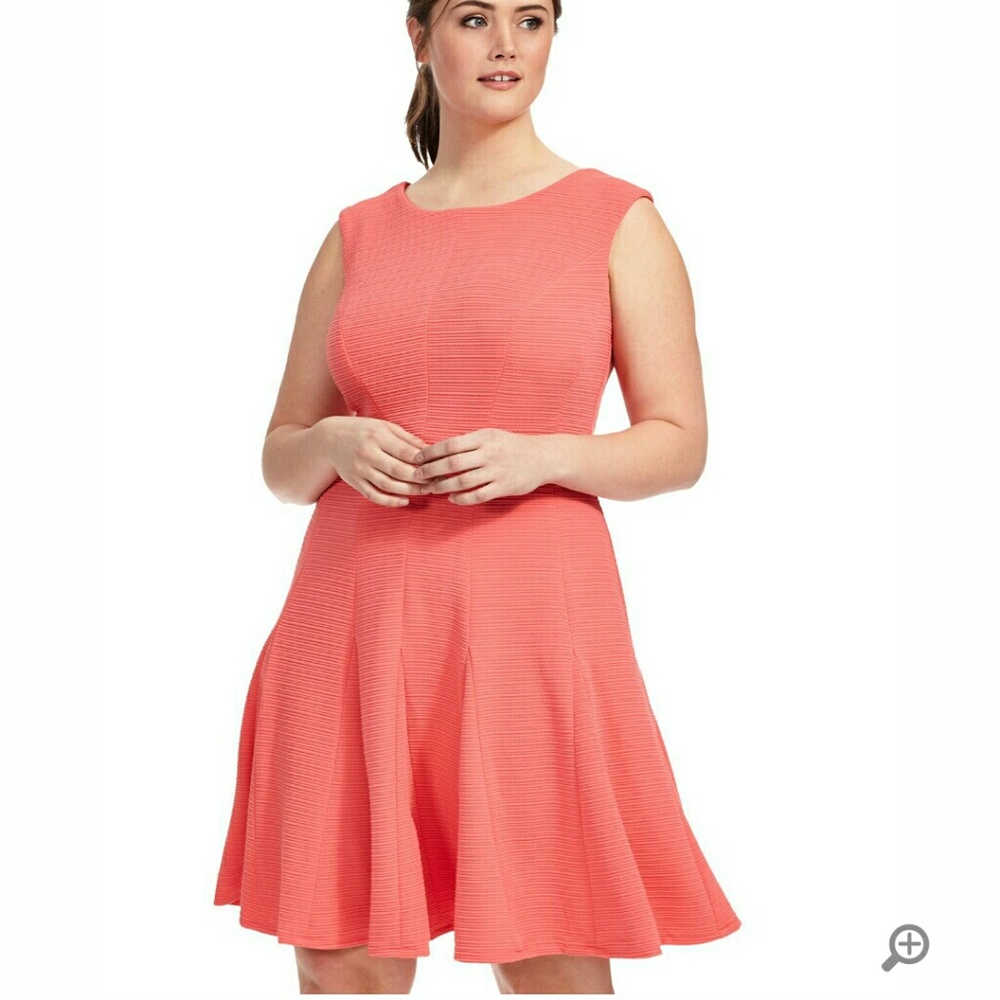 Sandra Darren - Fit & Flare Dress In Melon